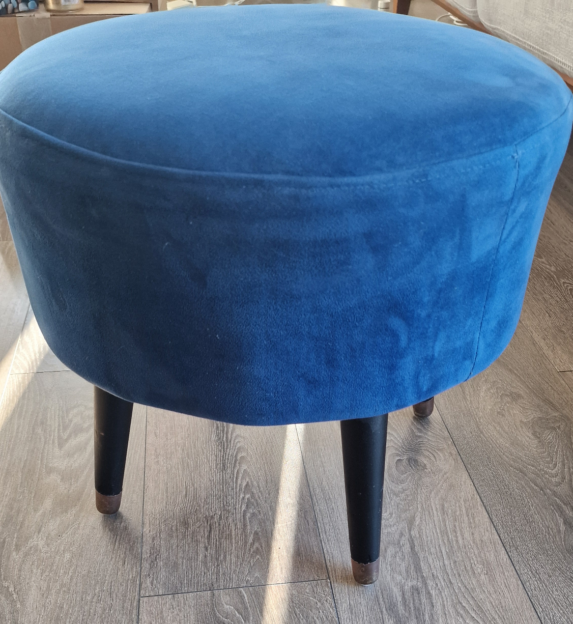 Structube Blue Velvet Ottoman | great deal 💥💥💥