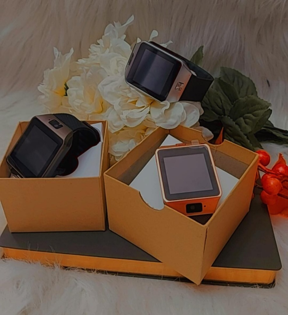 DZ09  Smartwatches