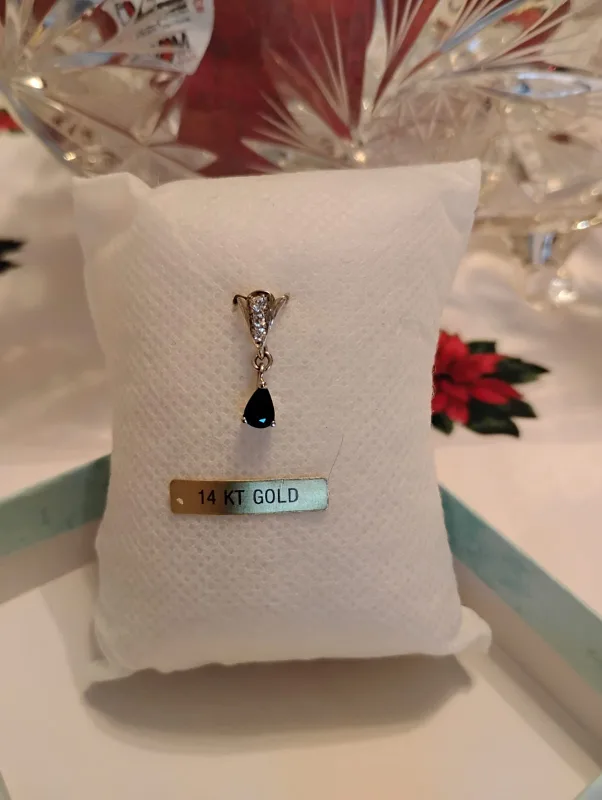 14KT Gold Pendant with Genuine Pear Shape Sapphire image indicator(4)