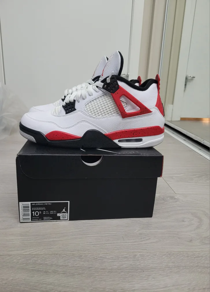 Jordan 4 Retro Red Cement size 10.5 thumbnail