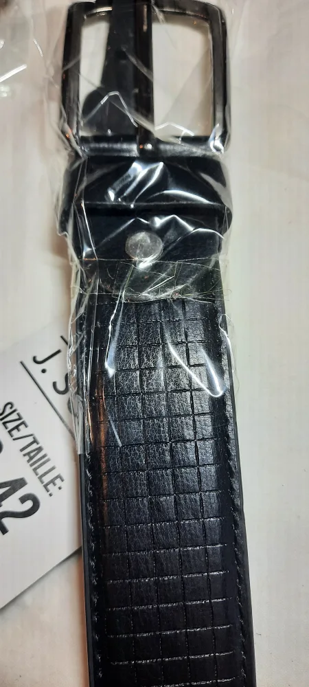 Brand New x2 J. Scott Black Leather Belt Size 40-42 image indicator(3)