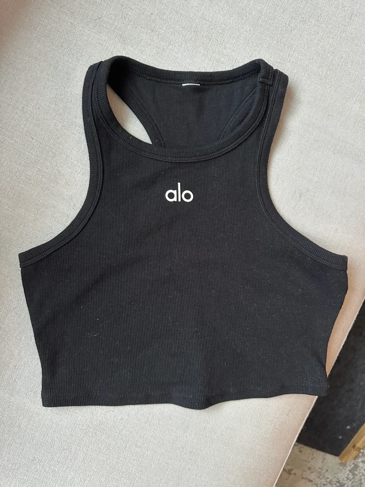 Alo tank top size small thumbnail