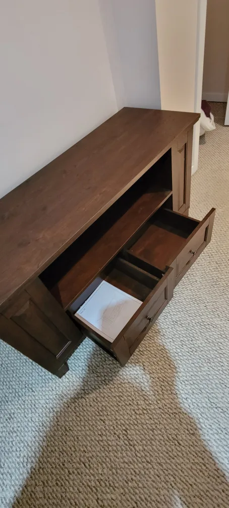 Entertainment Unit / TV Stand image indicator(3)