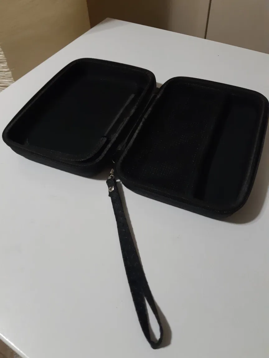 Digicharge Hard Carrying Case for 6 Inch Garmin DriveSmart  image indicator(2)