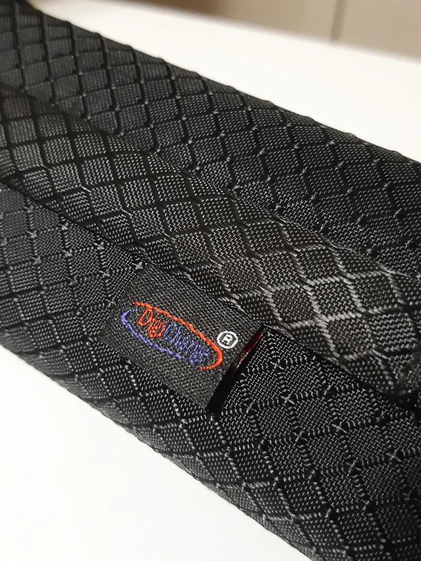 Digicharge Hard Carrying Case for 6 Inch Garmin DriveSmart  image indicator(3)