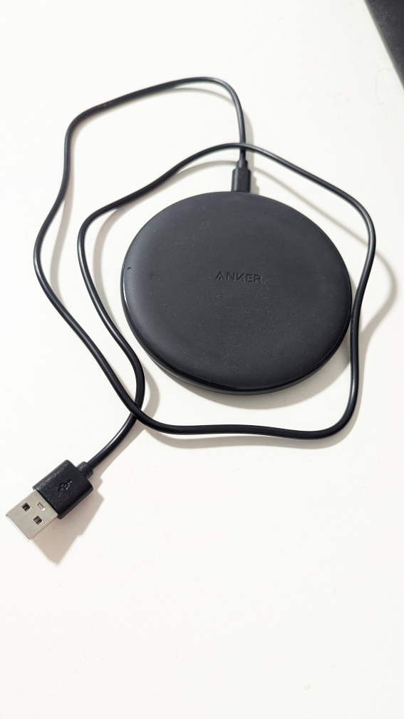 Anker wireless charging station