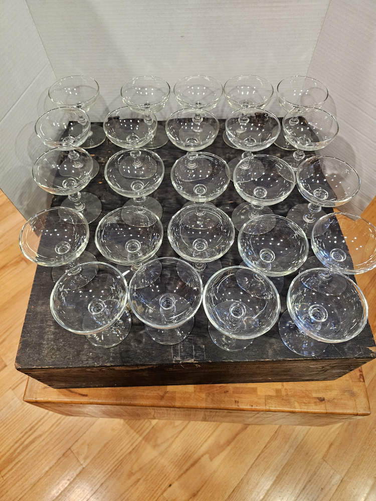 Vintage Cocktail Glasses set 24 w Storage Box - photo 2