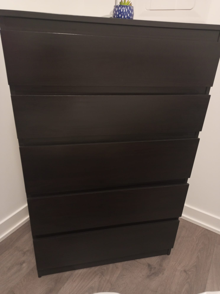 dark brown dresser 170$ not even a year old - photo 2