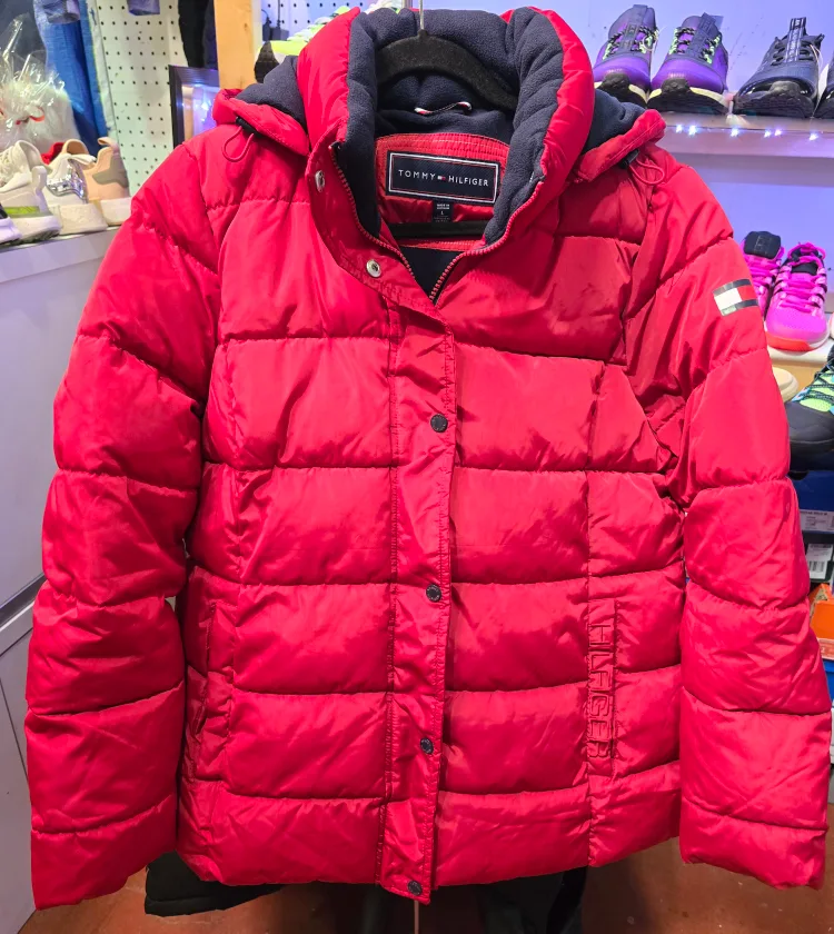 Brabd new Red Tommy Hilfiger Puffer Jacket for Men size L image indicator(3)