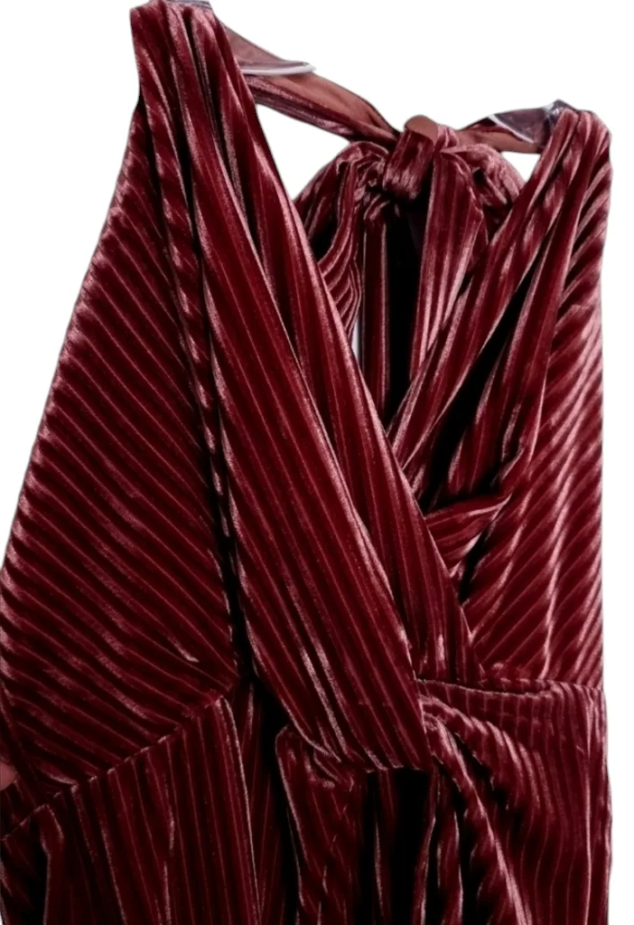 NWT Burgundy Ribbed Veloour Halter Mini Dress image indicator(4)