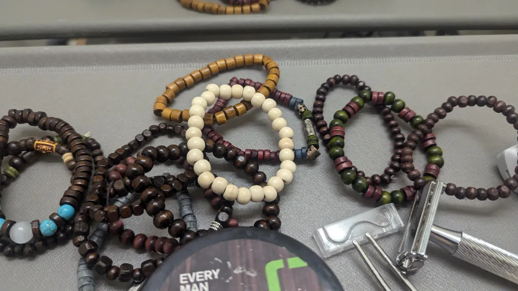 Wooden beaded bracelets image indicator(2)