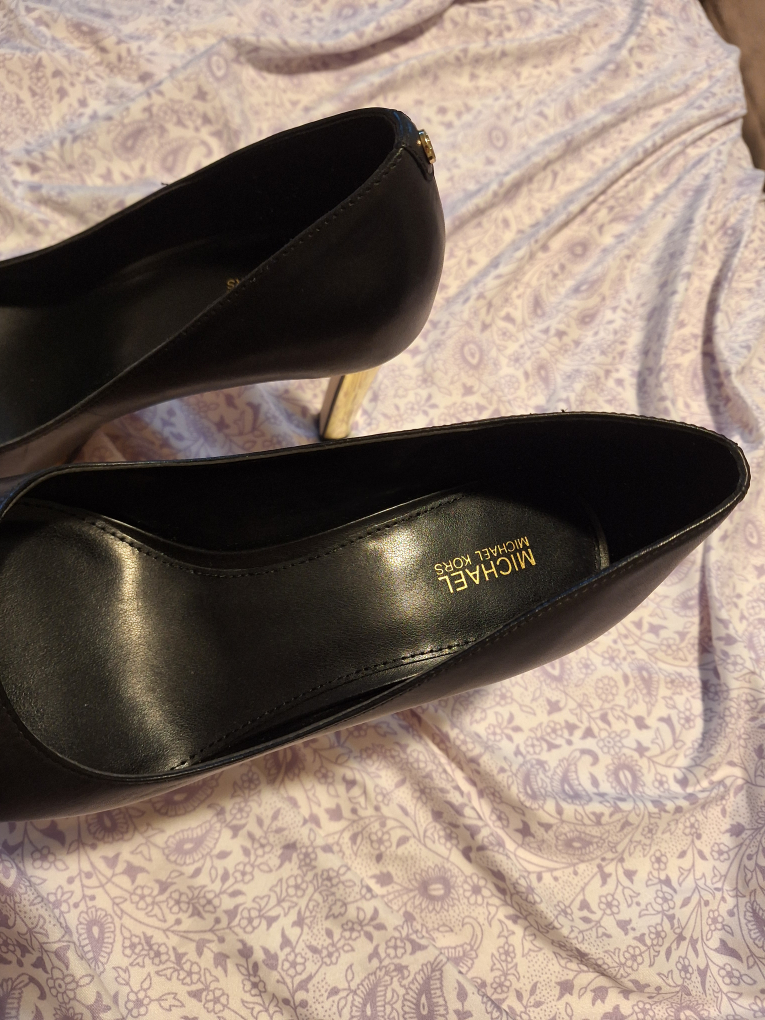 Brand New Michael Kors Black & Gold Platform Heels - photo 2