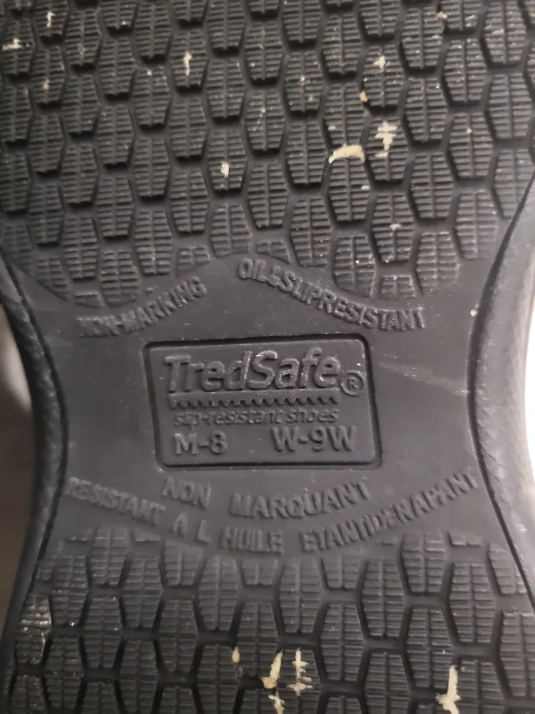 #freecycle TredSafe Slip-Resistant Shoes image indicator(3)