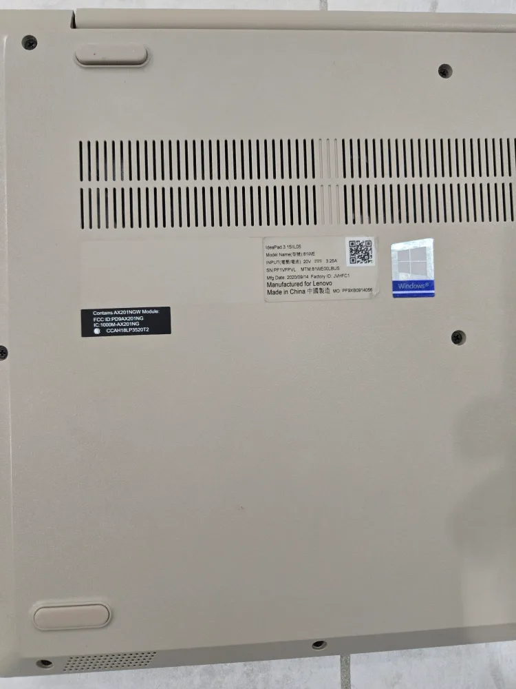 Lenovo IdeaPad 3 laptop screen 15.6 inc; 12 gb RAM; 1TB image indicator(4)