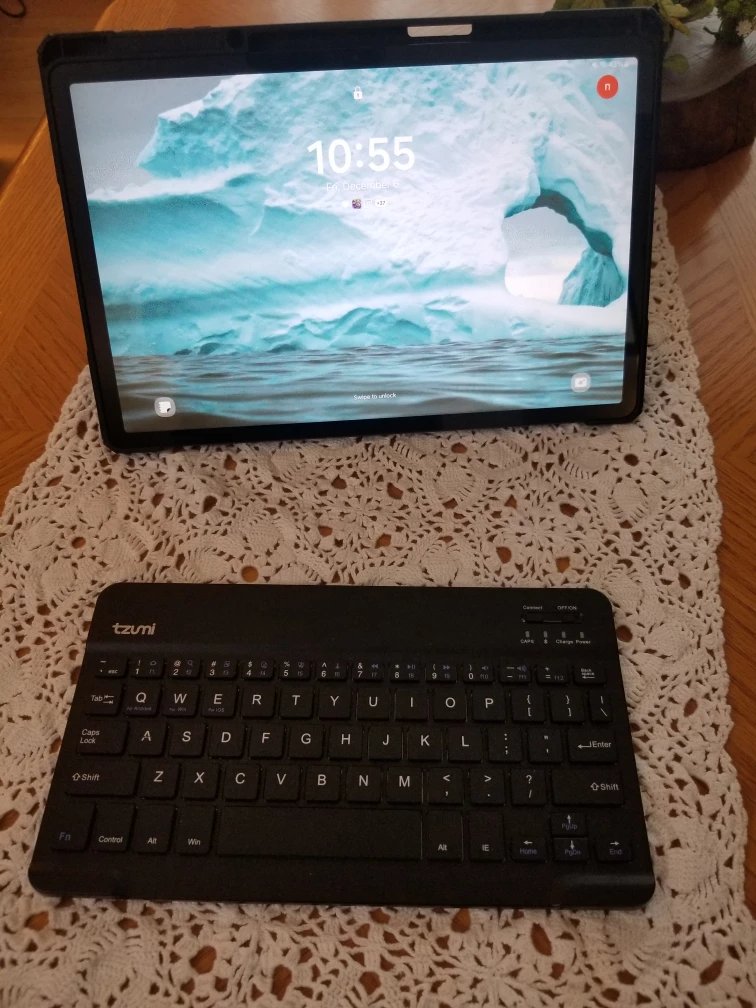 Tzumi Wireless Keyboard