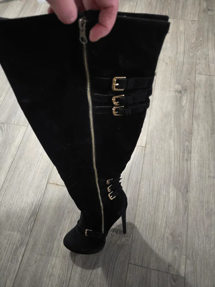 size 10 over the knee heeled boots