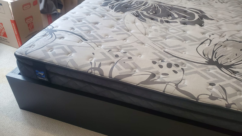 IKEA MALM King Bed Frame - photo 3