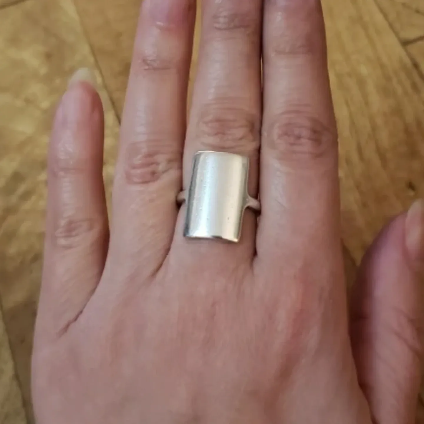 Sterling Silver Rectangle Ring image indicator(3)