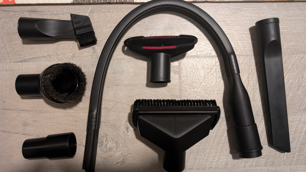 vaccum cleaner+ accessories - photo 3