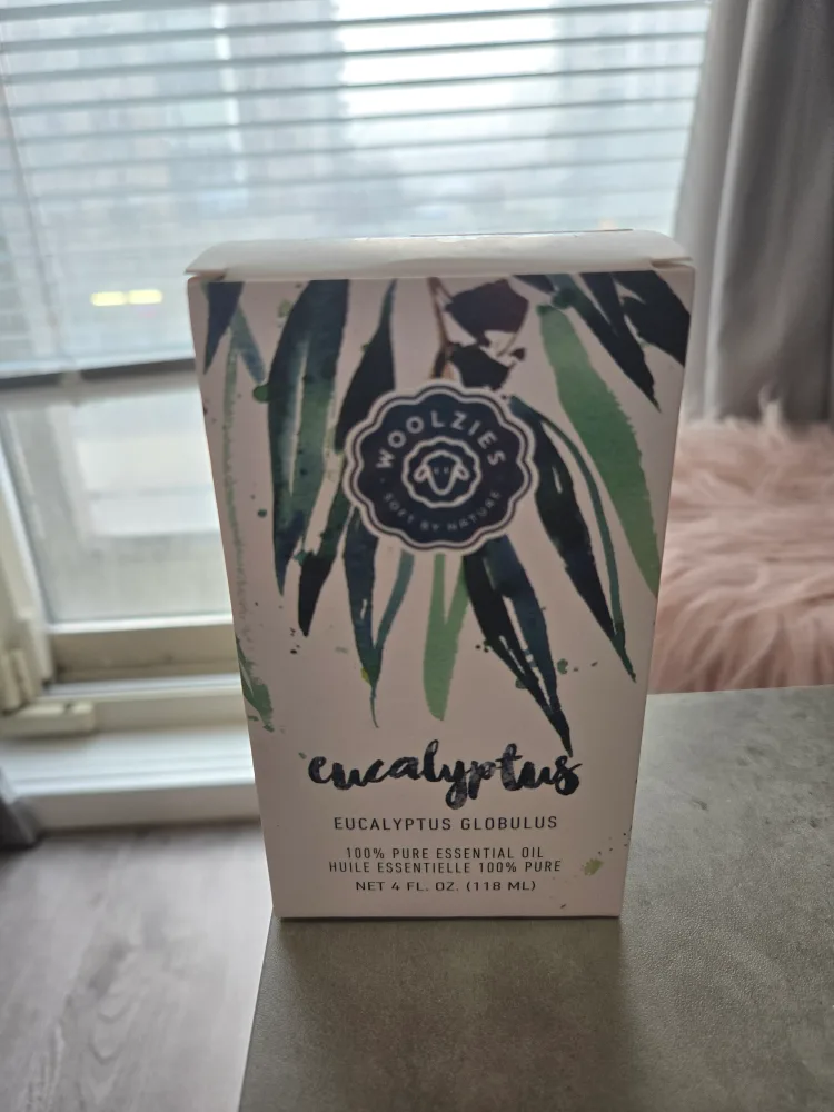 Woolzies Eucalyptus Globulus Essential Oil thumbnail