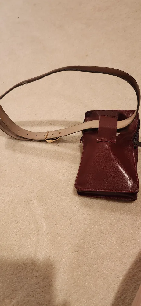 Leather Crossbody Bag #ThriftyPicks image indicator(4)