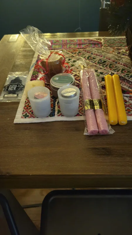 Candles Various thumbnail