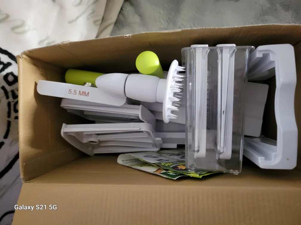 #freecycle Brieftons 5 Blade Spiralizer image indicator(2)