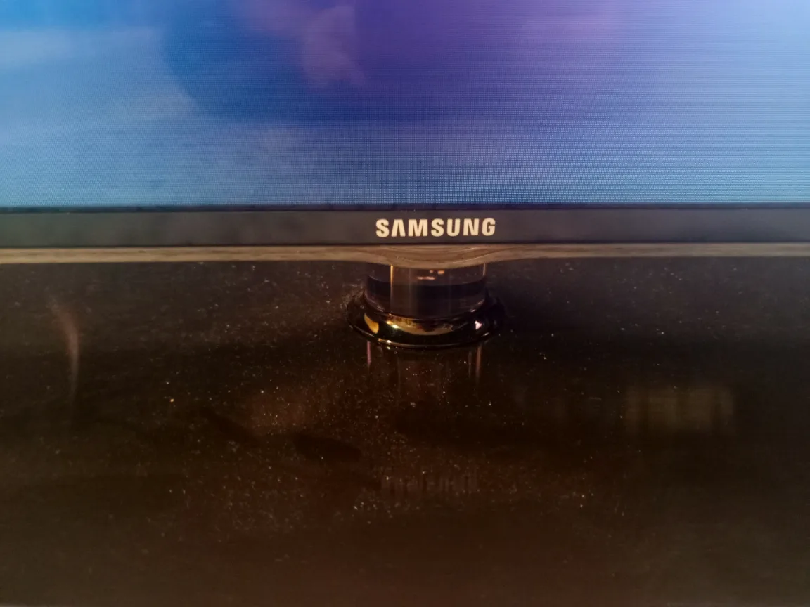 55 Inch Samsung LED TV image indicator(4)
