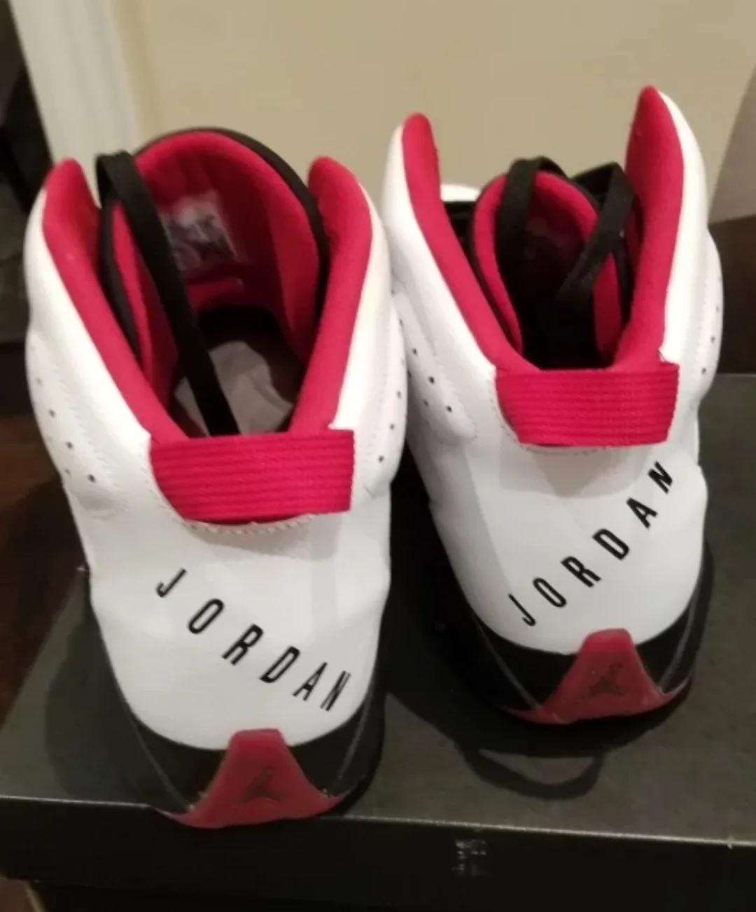 new Jordan Lift Off White/Black-Gym Red Men's Size 11 image indicator(2)