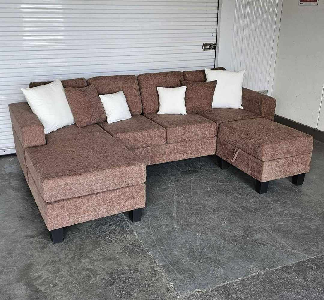 Brand New 4 seater lounge sofa with reversible chaise - photo 3
