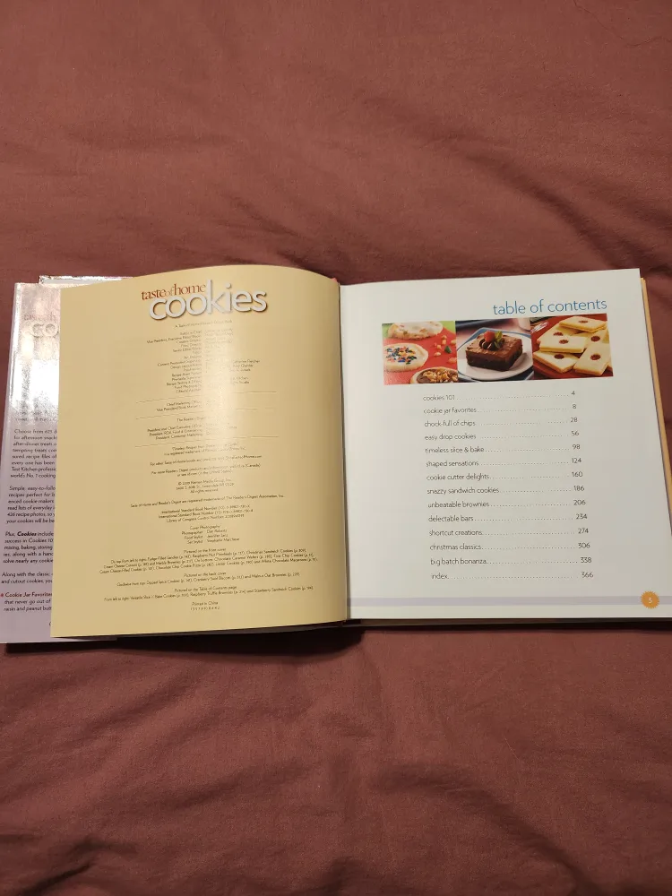 Taste of Home Cookies Cookbook image indicator(3)