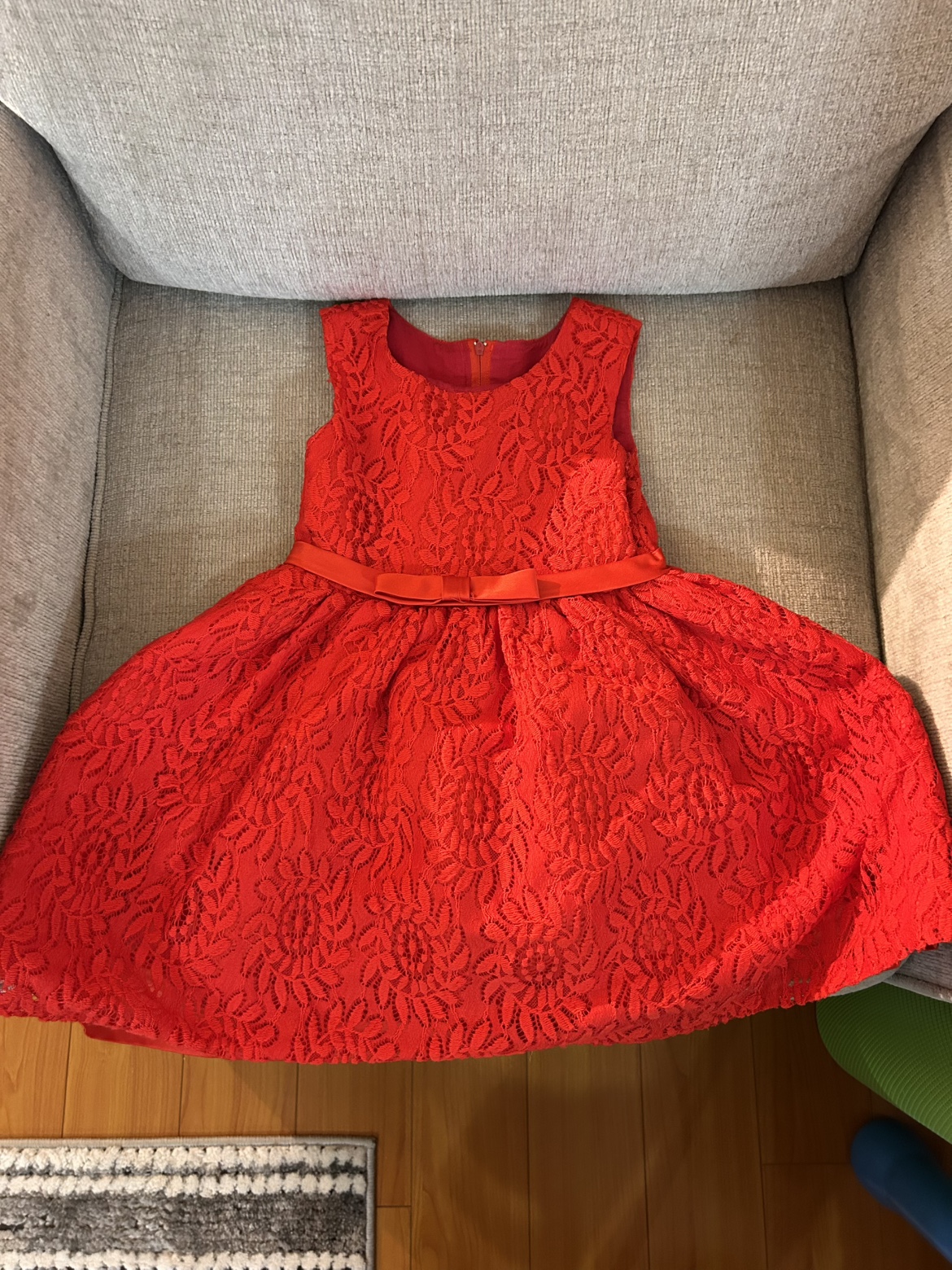 Toddler girl red lace dress