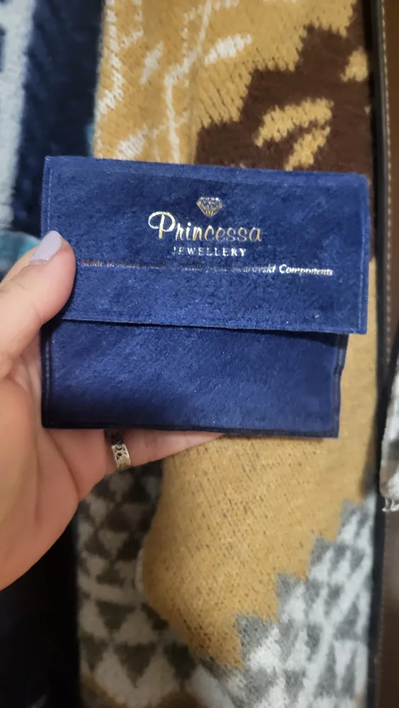 Princess Jewellery Swarovoski Crystal Hair Pins image indicator(2)