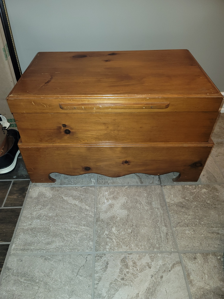 Wooden Storage Chest #freecycle