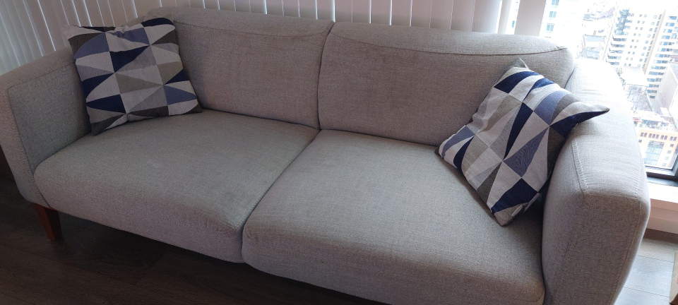 December 20-21 pick up 💥 Structube | MUAI 3 seaters sofa 💥 - photo 2