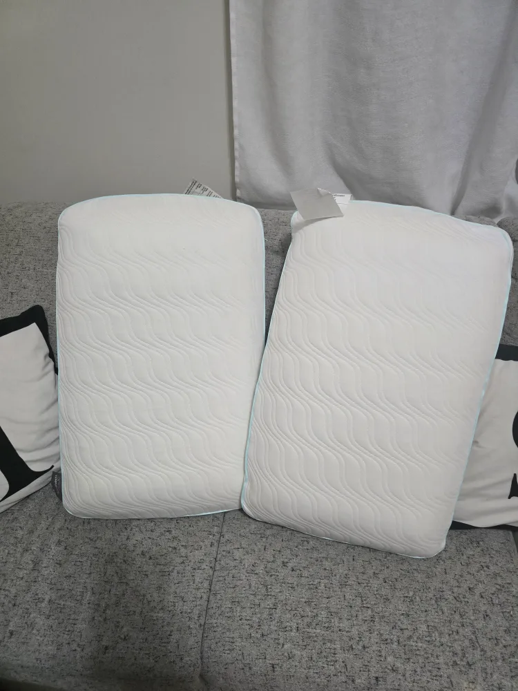 Tempur-Pedic Pillows (2-Pack) thumbnail