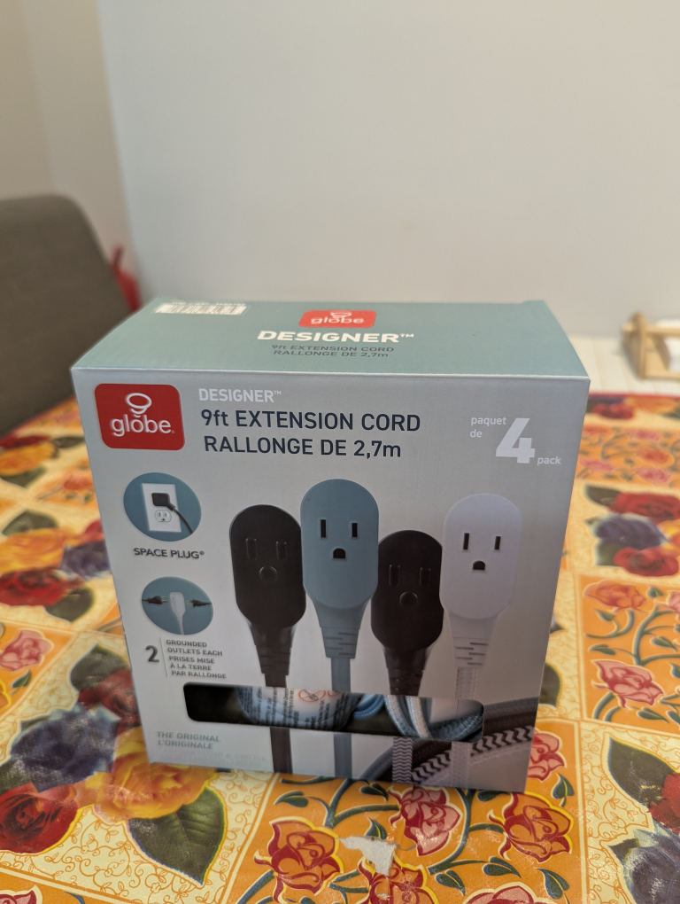 Globe Electric 9ft Extension Cords (count 2)