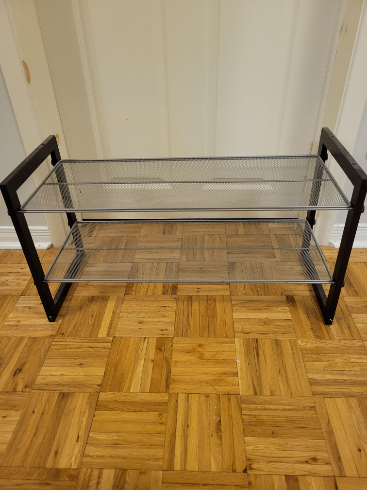 Shoe rack in good working condition - photo 2