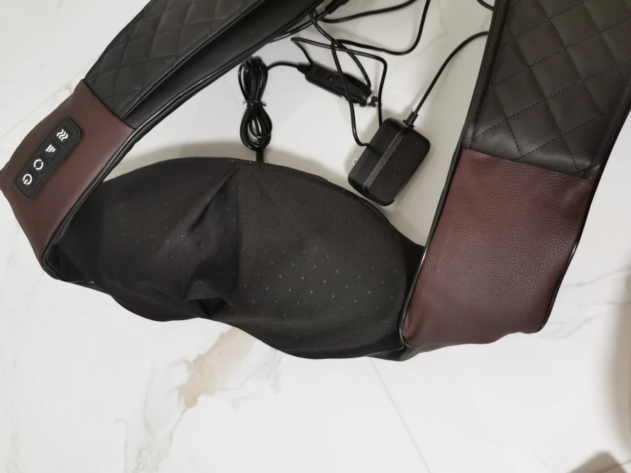Electric Shiatsu Neck and Shoulder Massager with Heat