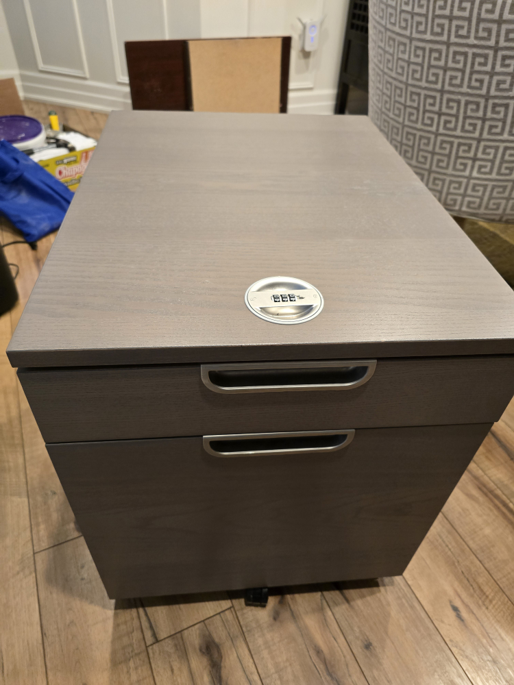 Office File Cabinet with Lock on wheels