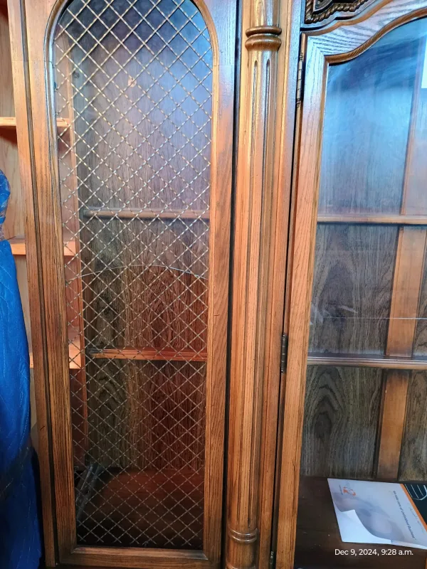 Vintage Wooden Cabinet image indicator(5)