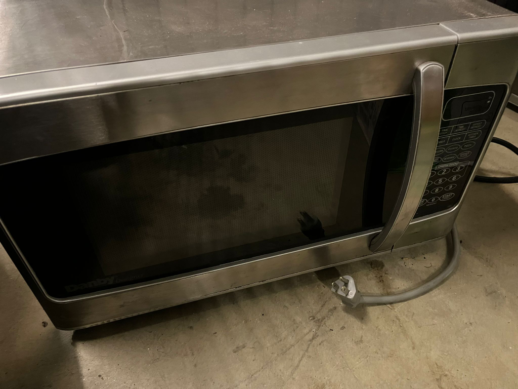 Microwave