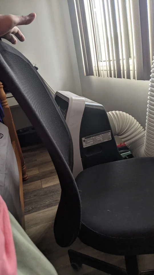 Ergonomic Black Mesh Office Chair image indicator(2)