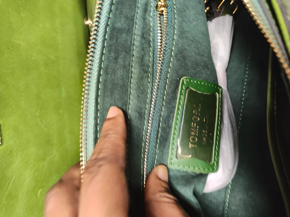 Green Leather Handbag with Floral Embossed Design (Sales) image indicator(9)