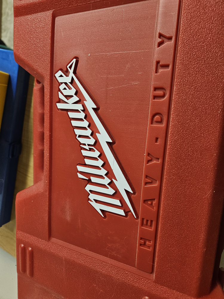 Milwaukee Heavy-Duty Sawzall - photo 2