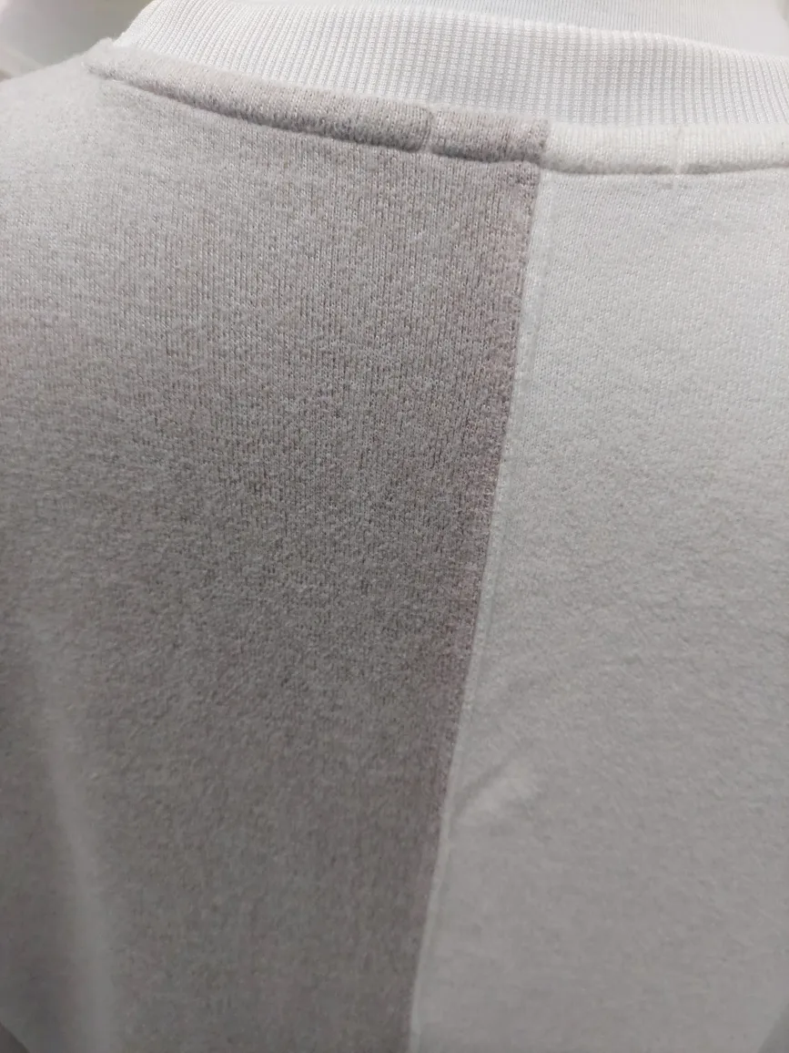 Two Tone Long Sleeve Sweater image indicator(3)