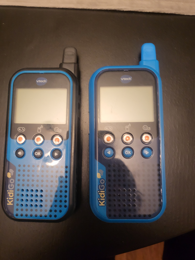 V Tech Kidigo Walkie Talkies