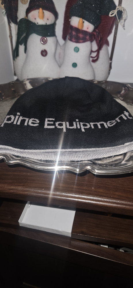 The North Face & Alpine Equipment Beanies - Set of 2 - photo 3