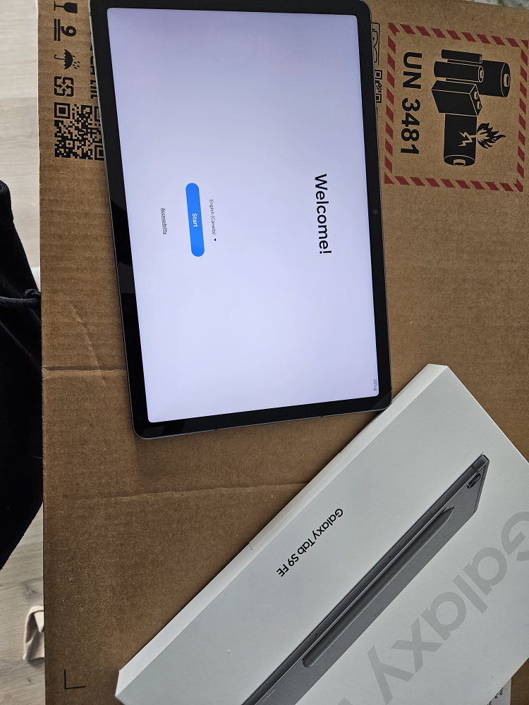 Samsung Galaxy Tab S9 FE 128GB - Gray - photo 2