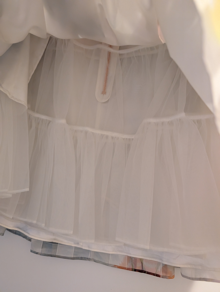 Ted Baker Skirt with Tulle Underlay Size 3 / USA 8 - photo 5